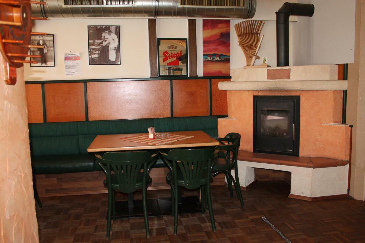 Gasthof-Cafe-Risano Haslach an der Mühl 외부 사진